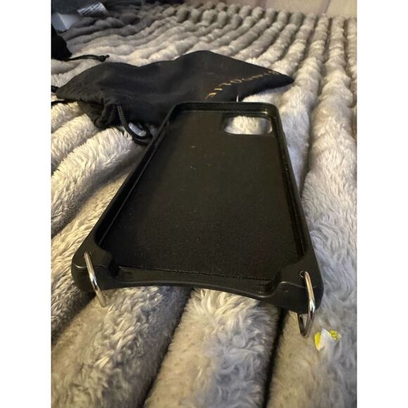 Bandolier 12/13 max pro silver lily lace  crossbody iphone case/belt/strap set - Picture 5 of 11